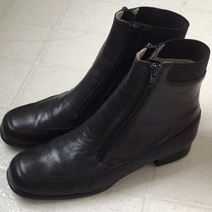 Ros Hommerson leather ankle boots